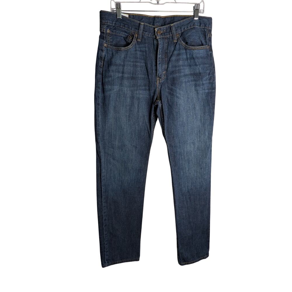 Levi's  Mens Jeans 514  34"x34"Wiskering as shown Width leg 17"Medium wash GUC